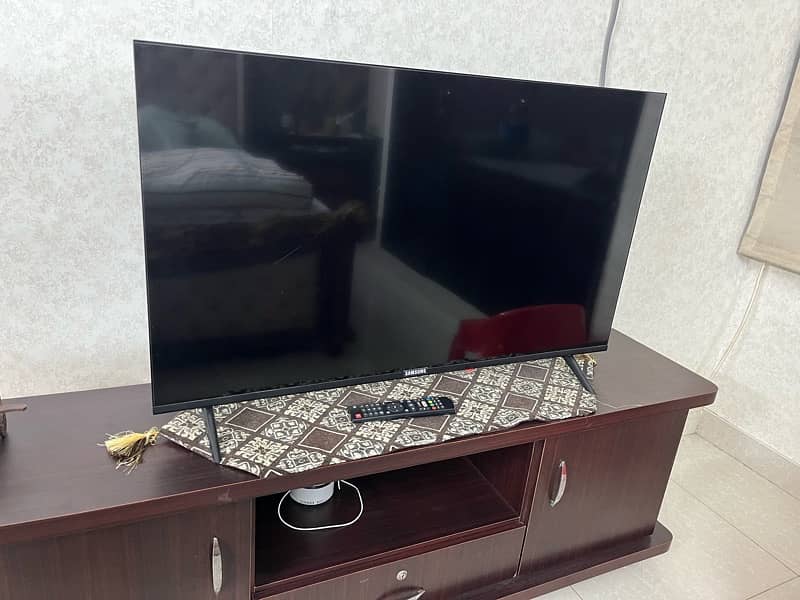 lcd tv 0