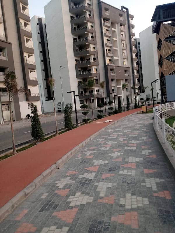 10 Marla 3 Bed Brand New Flat For Sale In Askari 11 Lahore 7