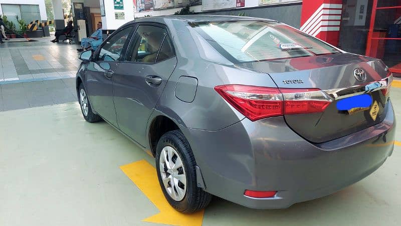 Toyota Corolla GLI 2015 9