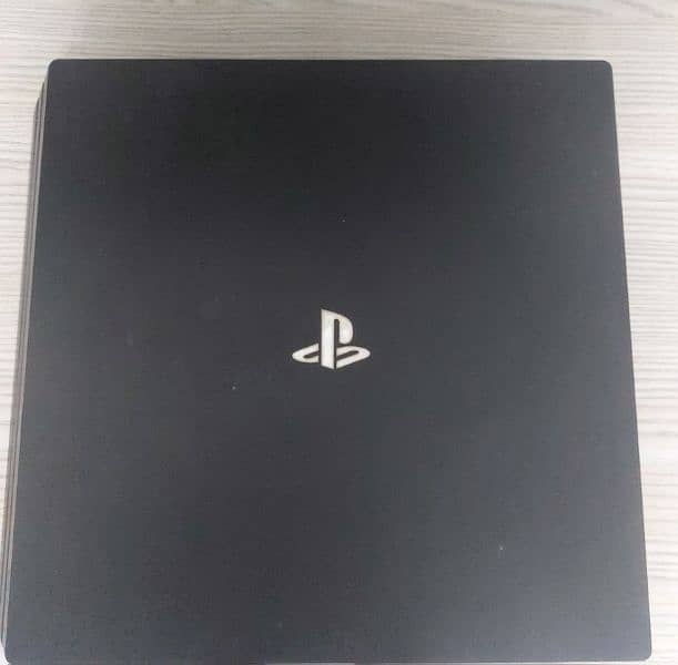 PS4 PRO 0