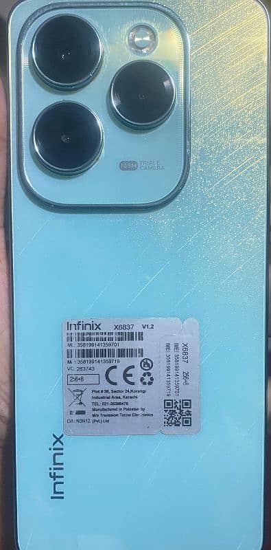 Infinix hot 40 pro 12%256 10/9 Seth 0