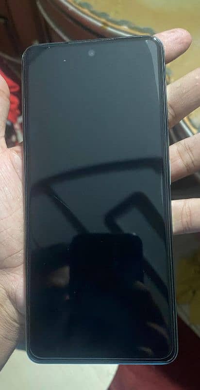 Infinix hot 40 pro 12%256 10/9 Seth 1