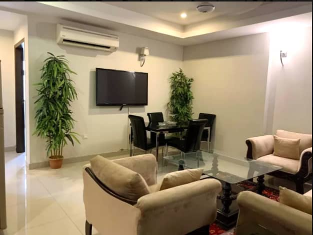 PER DAY / 1,2,3 Bed apartments in islamabad 4