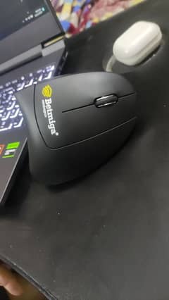 Betmiga Ergonomic wireless mouse (Bluetooth+dongle)