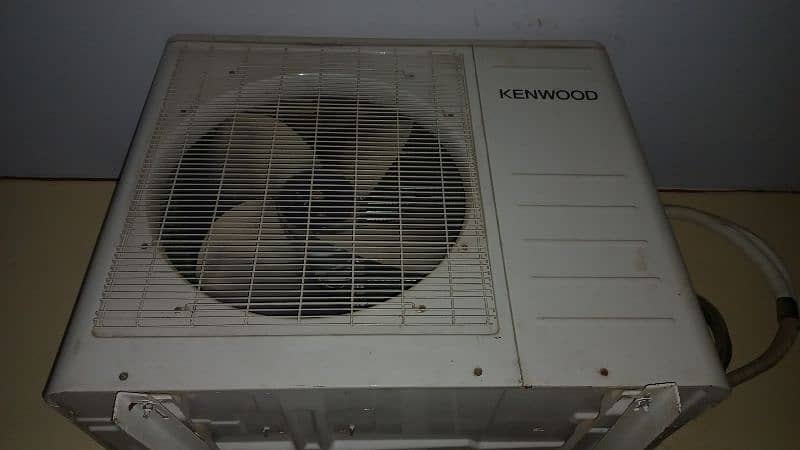 kenwood 1.5 Ton Condition 10/10 2