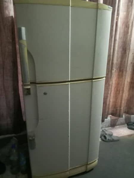 used fridge sale urgent 3