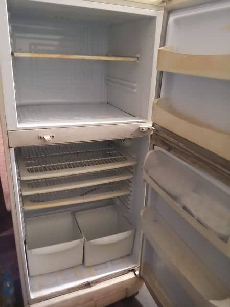 used fridge sale urgent 4