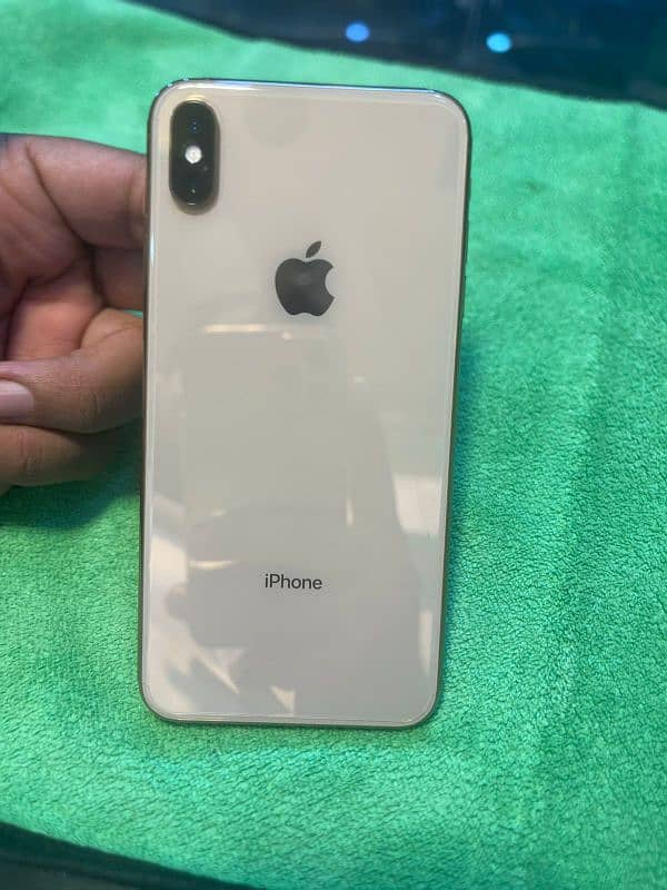 Apple iphone xs max 256gb PTA Approved 5