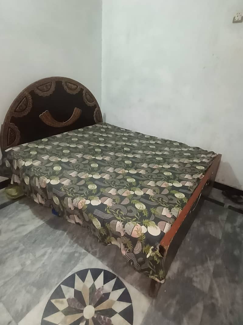 Double bed for sale paf road Mianwali 1