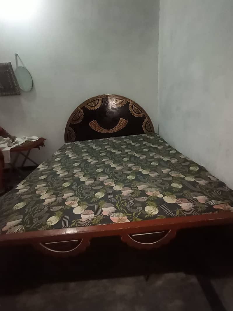 Double bed for sale paf road Mianwali 4