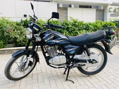 Suzuki GS 150 2022