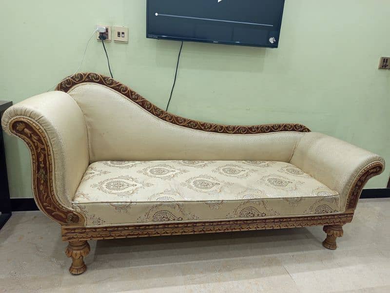 3 seater dewan 0