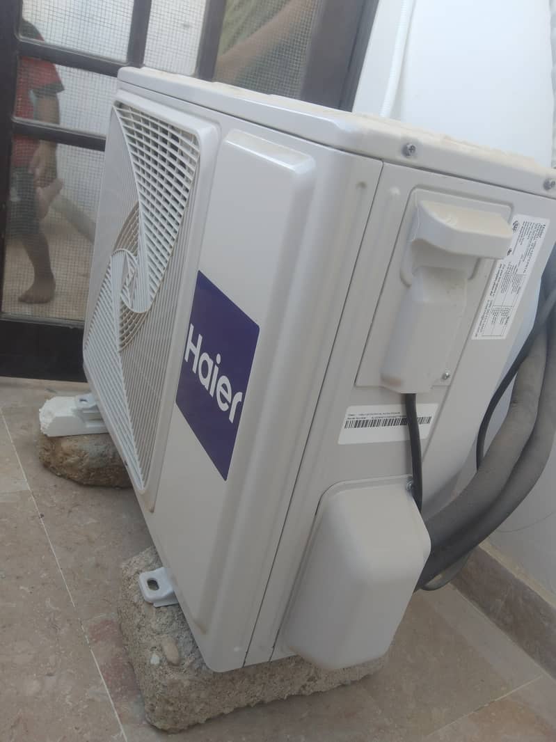 Haier 1 Ton AC 2