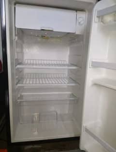 Room Fridge (Gaba National)