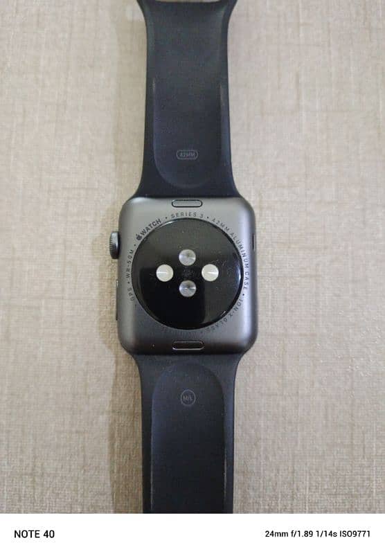 Apple Watch Series 3 42mm 1