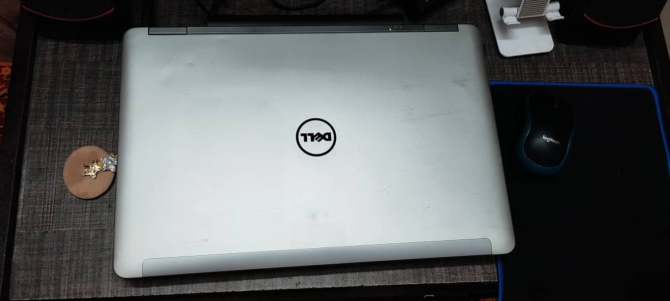 Dell Latitude E6540 2