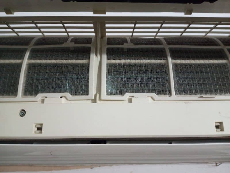 Dawlance 1 ton Split Air Conditioner 1