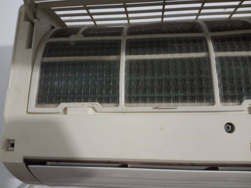 Dawlance 1 ton Split Air Conditioner 3