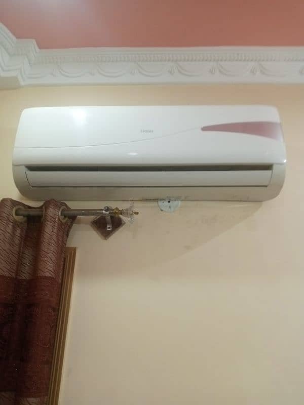 1.5 ton Haier AC For Sell 0