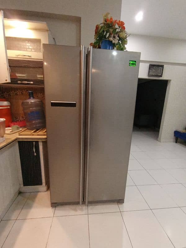 Moving out sale . Samsung Inverter 2