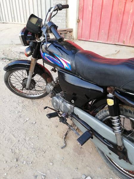 Honda Cd 70 urgent sell 3