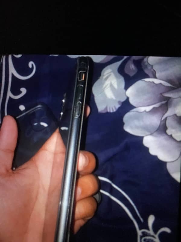 iPhone 11 jv non pta 1