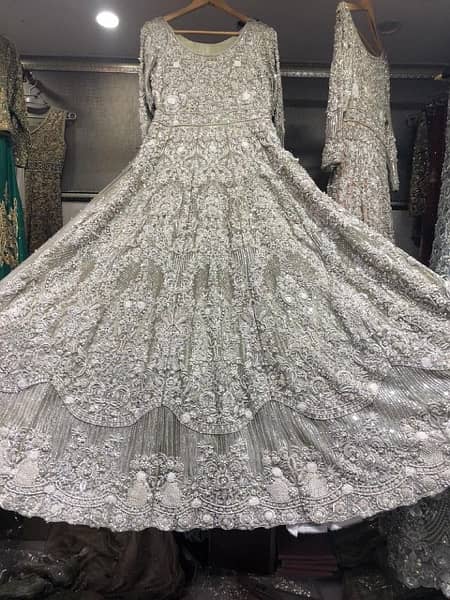 wedding dress/bridal dress/walima dress/engagement dress. 0