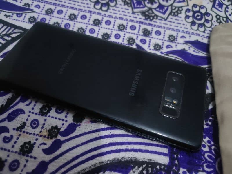 note 8 in best condition only battery change 1