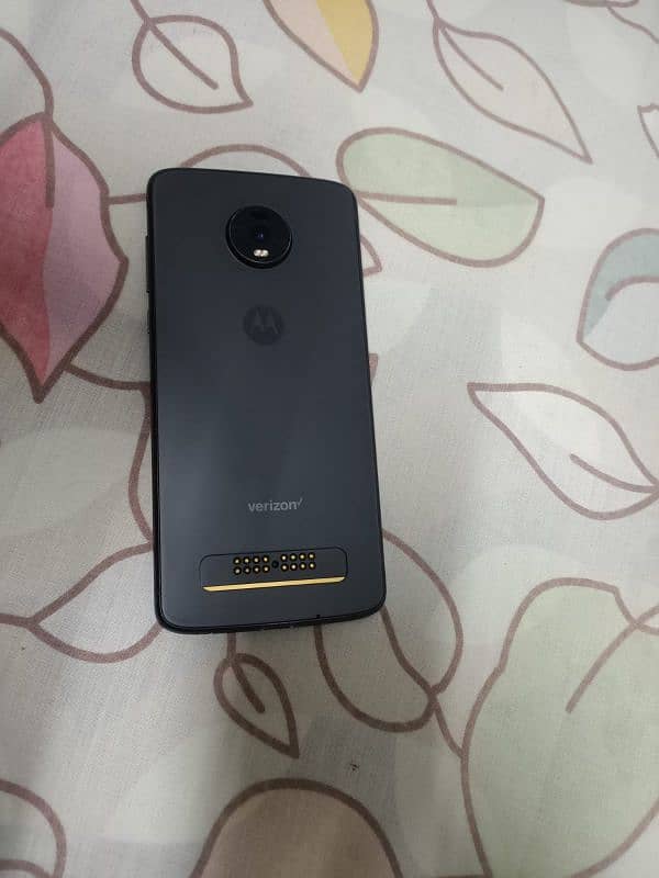 Motorola Z4 4