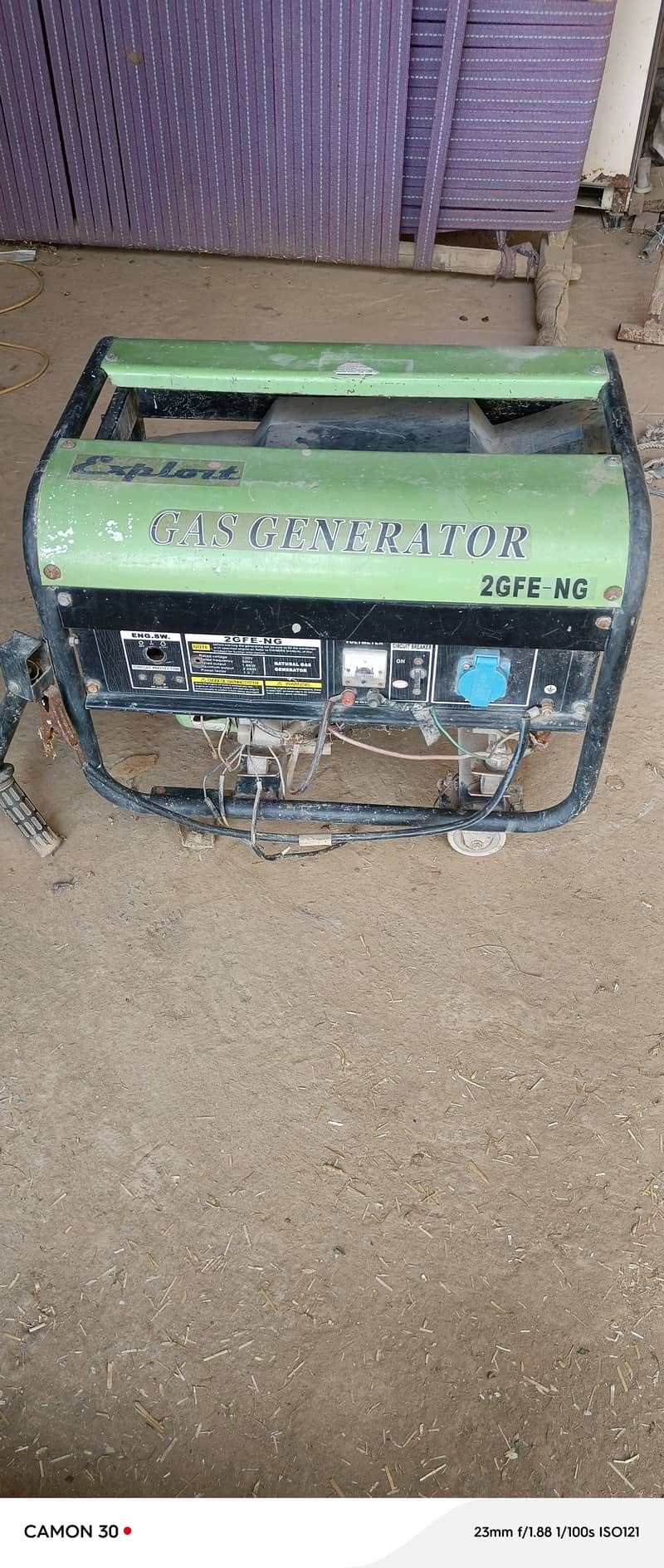 Gas and petrol generator 2