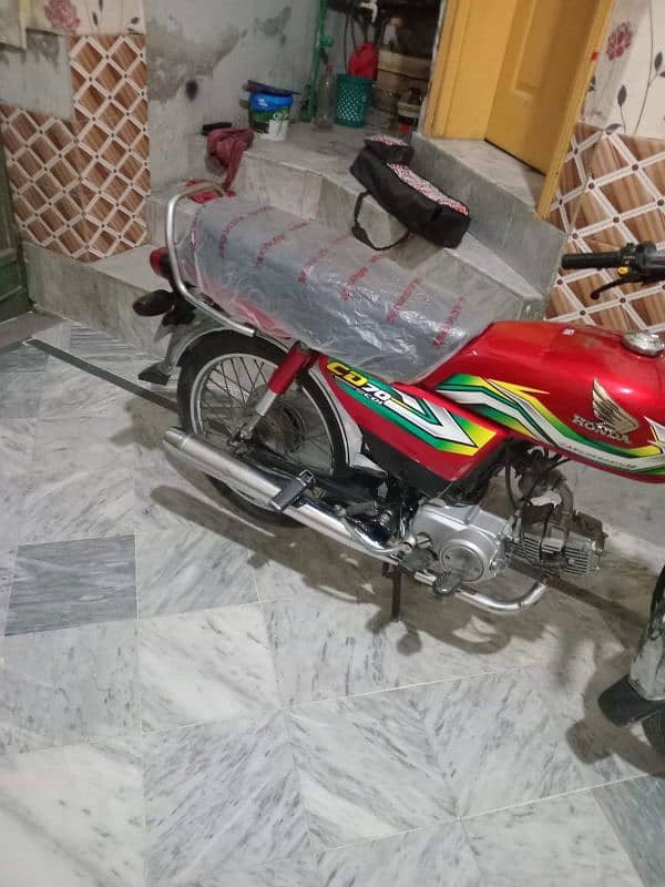 HONDA 70 2023 modal urgent sale please only call 6