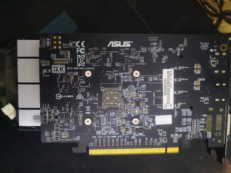 Dead ATI RADEON R7360 2GB 1