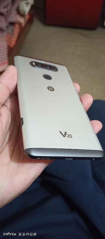 LG V20 - Immaculate Condition - One of LG's Best Flagships 0