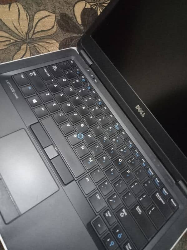 Dell laptop for sale E7440 2