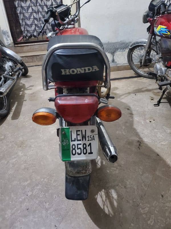 Honda Cd 70 (2015 Model) 3