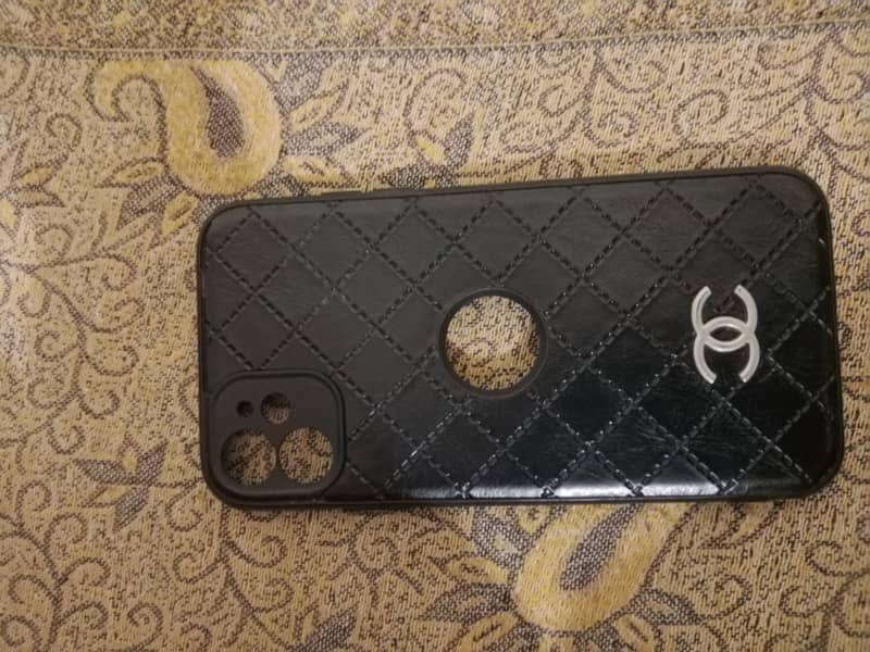 Iphone 11 mobile cover 0