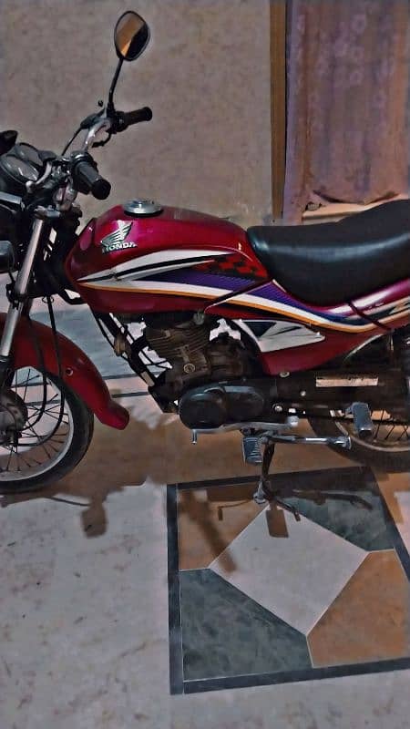 Honda CG 125 dream 2