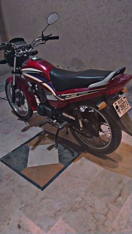 Honda CG 125 dream 3