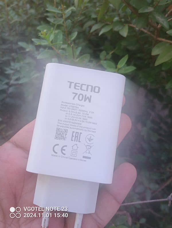 Great news and golden chance GUARANTEED ORIGINAL CHARGER OF CAMON 30 2