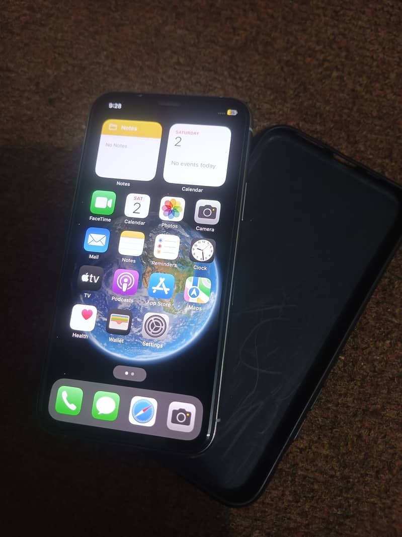 Iphone 11 pro 256 GB NON PTA 1