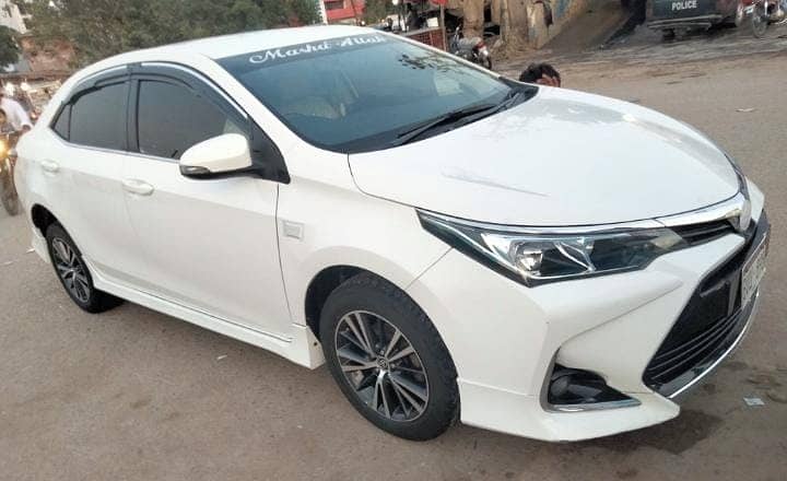 Toyota Corolla Altis 2022 plz chasky waly dor rahen . sanjeda  rabta 5