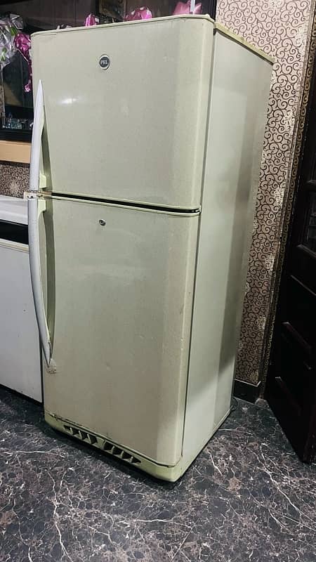 pel refrigerator 0