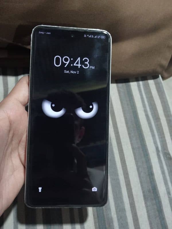 Tecno spark 10 pro 8+8/256 5