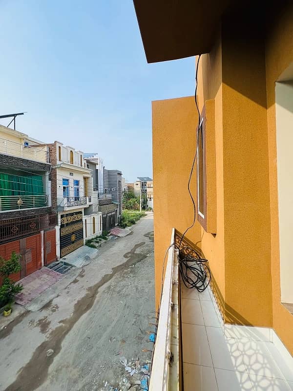 A Well Designed Prime Location House Is Up For sale In An Ideal Location In Peshawar 14