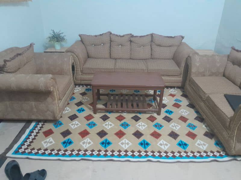 Sofa Set 6-seater available for sale 0