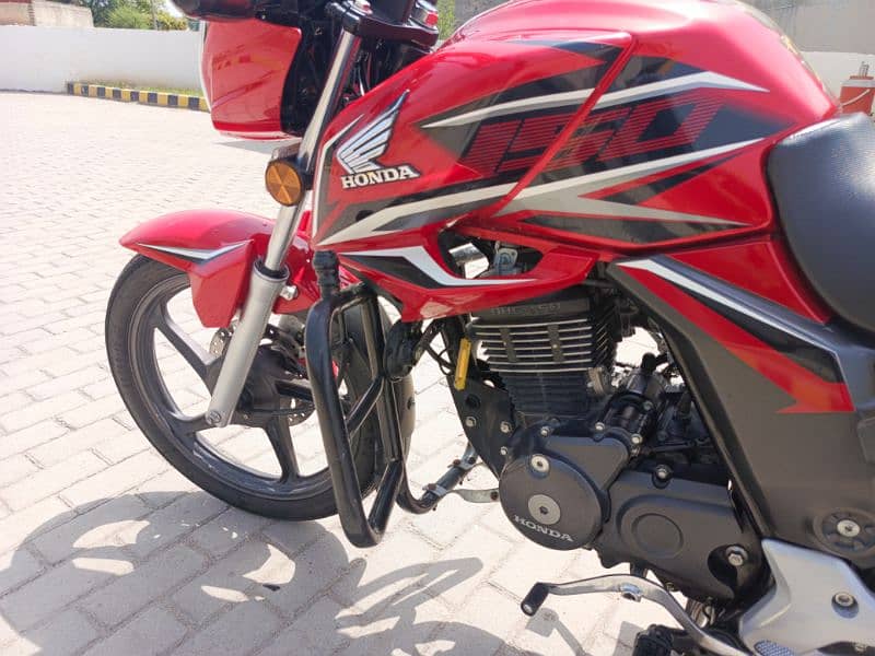 Honda CB 150F 2020 4