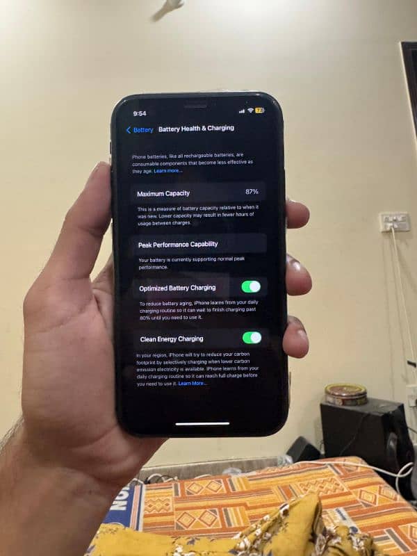 Iphone Xr non pta with box 3