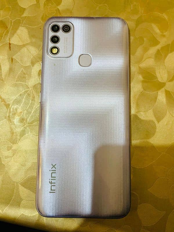 Infinix Hot 11 play 1