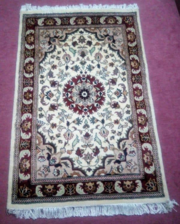 ORIGINAL BRAND NEW TURKMEN CARPET 100 % WOOLEN 0