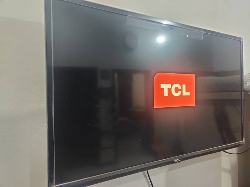 TCL LED TV 2